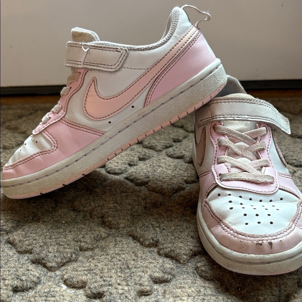 Girls Nike Dunks Sneakers